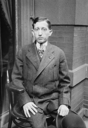 Will Hays ca. 1918 wearing, apparently, his father's suit. (Courtesy Library of Congress)