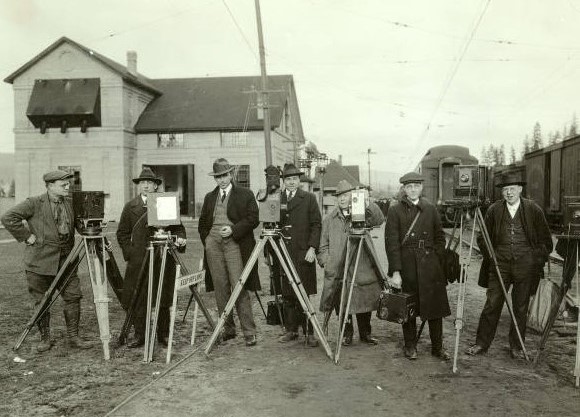 Seattle newsreelers on site in Cle Elum. Will Hudson at far left, Shorty Randolph third from right. (Courtesy Washington State History Museum)