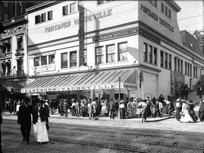 Seattle's Pantages Theatre, ca. 1909. (Photo by Webster & Stevens, courtesy Museum of History and Industry, Image No. 1983.10.8221.2)