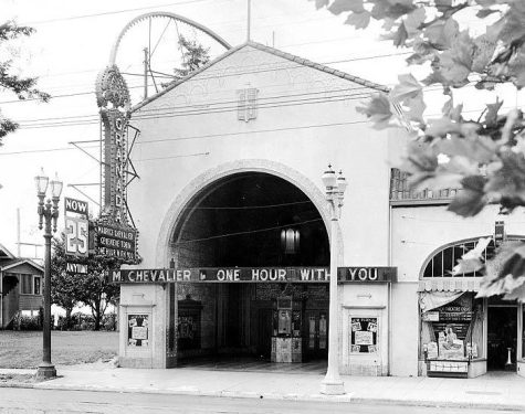 West Seattle's Granada Theatre, ca. 1932. (Courtesy University of Washington, Special Collections, Negative No. UW14663)