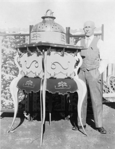 Weaver set designer Gaston Lance, ca. 1926. (Courtesy Tacoma Public Library, Richards Studio LANCE-001)