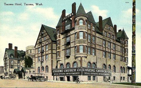 Postcard of the Tacoma Hotel, ca. 1903, with its famous totem pole attraction.