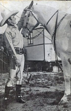Tom Mix as a live performer at Cirkus Belli in Denmark, ca. 1939.