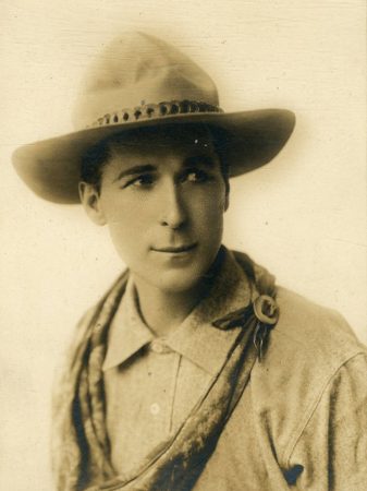 Cowboy stage actor William S. Hart, ca. 1908. (Courtesy University of Washington Special Collections, Order No. 16177)