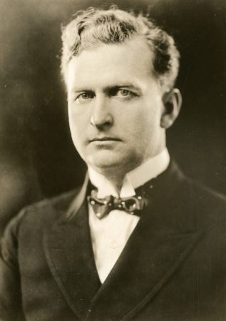 Director Thomas Ince, ca. 1922. (Courtesy University of Washington Special Collections, Order No. JWS20036)