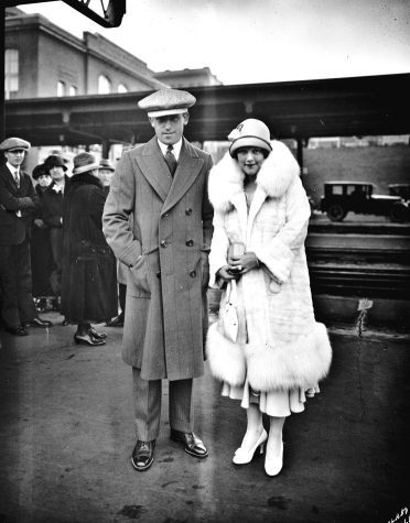 Mr. and Mrs. Harold Lloyd arrive at Union Depot in Tacoma, April 21, 1925. (Courtesy WA State History Museum, Catalog ID 1957.64.B12366)