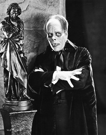 Lon Chaney in one of his most famous roles, in "The Phantom of the Opera" (Universal, 1925).